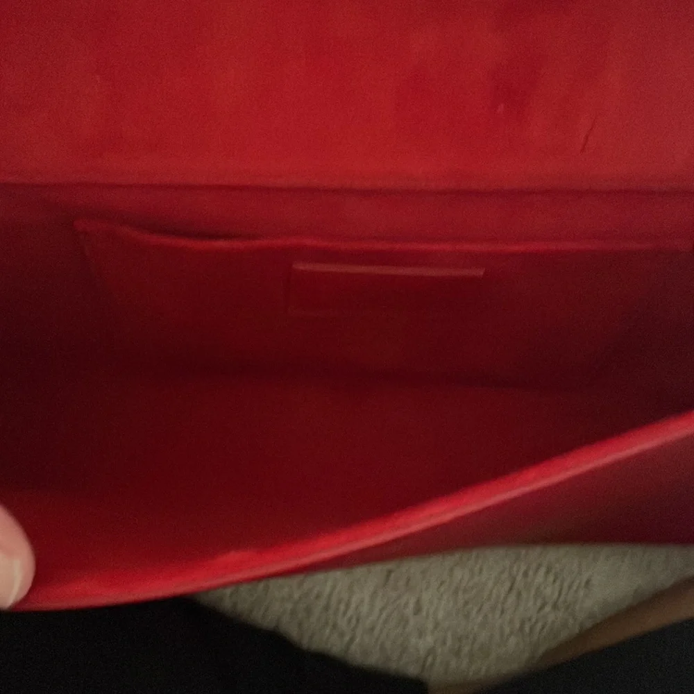 Saint Laurent Red clutch - Picture 5 of 5